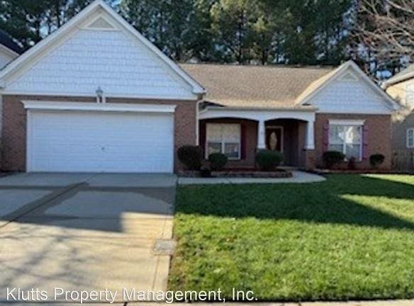 15640 Sullivan Ridge Dr - Charlotte, NC 28277 - Home For Rent
