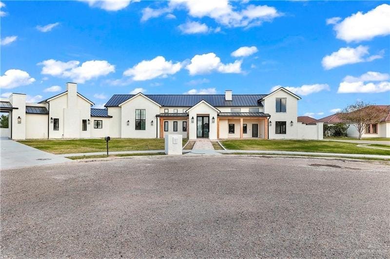 1320 Encanto Boulevard, Mission, TX 78574 for Sale