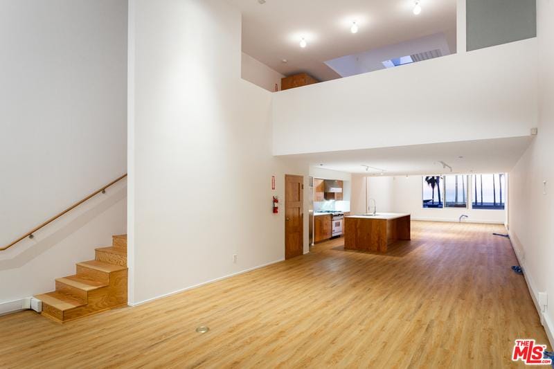 11 Brooks Avenue, Unit C, Venice, CA 90291 for Rent