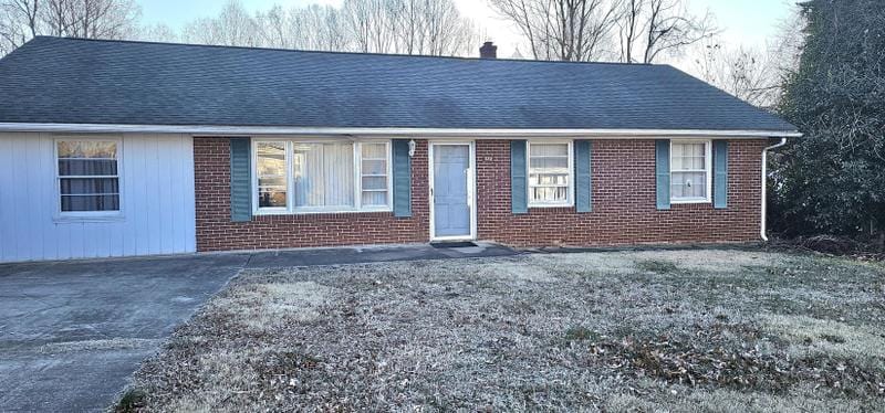 Martinsville, Henry County, VA House for sale Property ID: 418721508