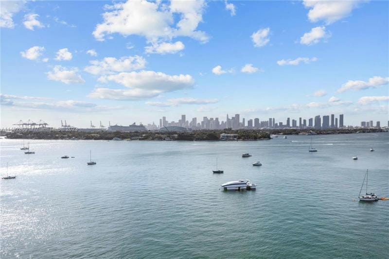 1100 WEST AVE # 1014, Miami Beach, FL 33139 Condominium For Sale  MLS# A11492800 for Rent