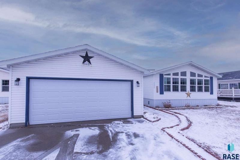 1504 E Sage Pl, Sioux Falls, SD 57103  625170276 for Sale