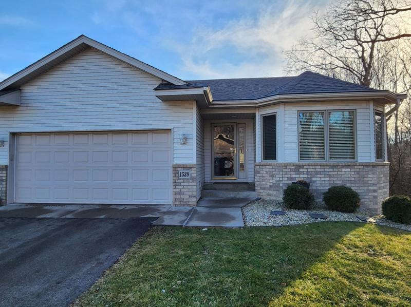 1539 Comstock Ln N, Plymouth, MN 55447 - MLS 6485086 for Sale