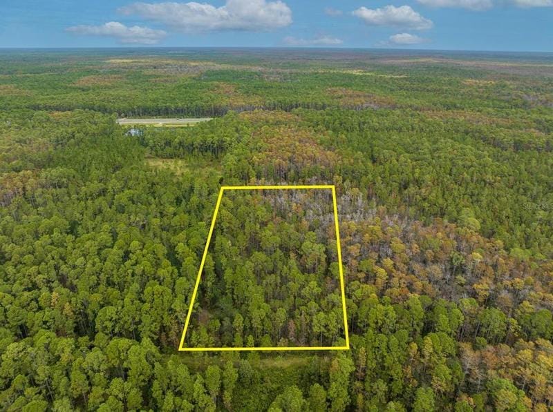 Tina Davis Dr, Deland, FL 32724 - MLS S5096616 for Sale
