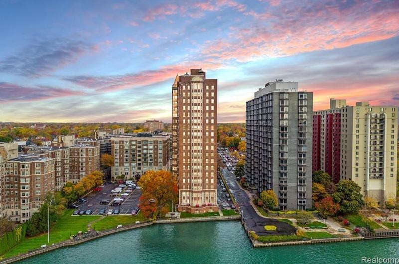 8162 E Jefferson Ave #8A, Detroit, MI 48214 - MLS 20230091716 for Sale