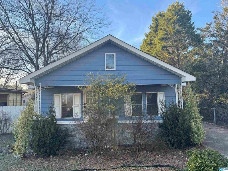 1713 State St, Gadsden, AL 35904  MLS# 21371814 for Sale