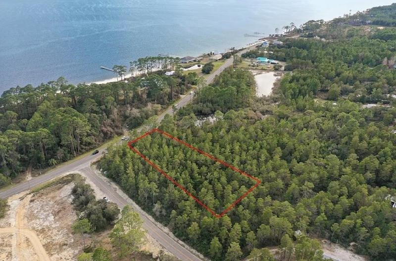 2043 Hwy 98 W, Carrabelle, FL 32322 - MLS 316466 for Sale