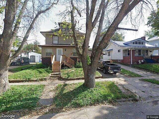 Se 6Th Avenue, Oelwein, IA 50662  616979740 for Sale