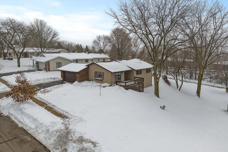 738 Tamarack Drive, West Bend, WI 53095 for Sale