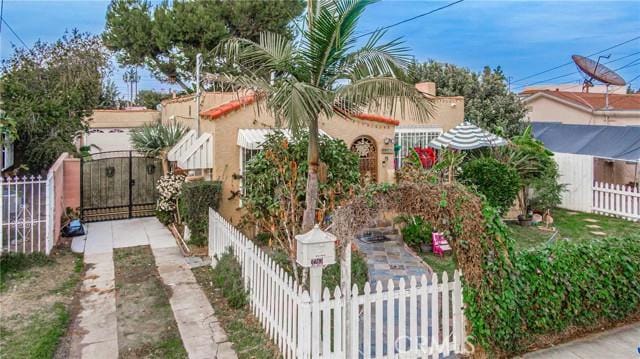 3261 CALIFORNIA ST, Huntington Park, CA 90255 Single Family Residence For Sale  MLS# DW24015531