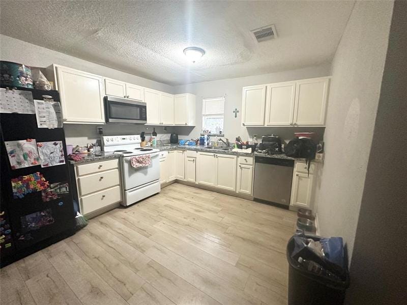 115 University St, Vidor, TX 77662 for Sale