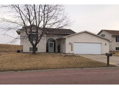 N 6th St for Sale