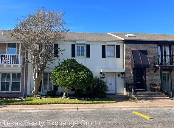 16 Rock Creek Dr unit 16 - Corpus Christi, TX 78412 - Home For Rent
