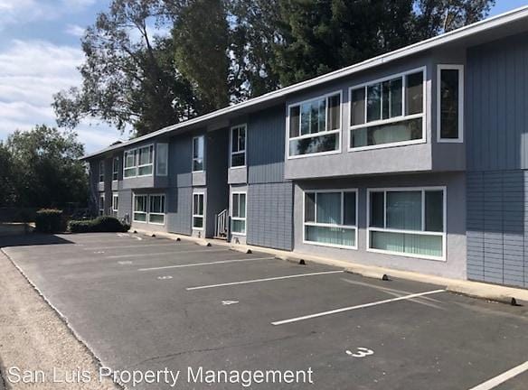 421 Dana St - San Luis Obispo, CA 93401 - Home For Rent