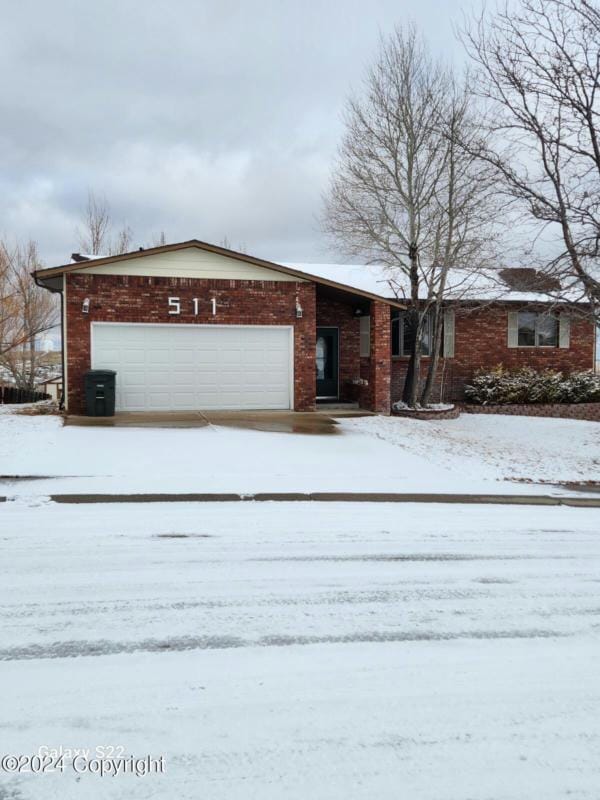 511 FAIRWAY DR, Gillette, WY 82718 Single Family Residence For Sale  MLS# 24-147