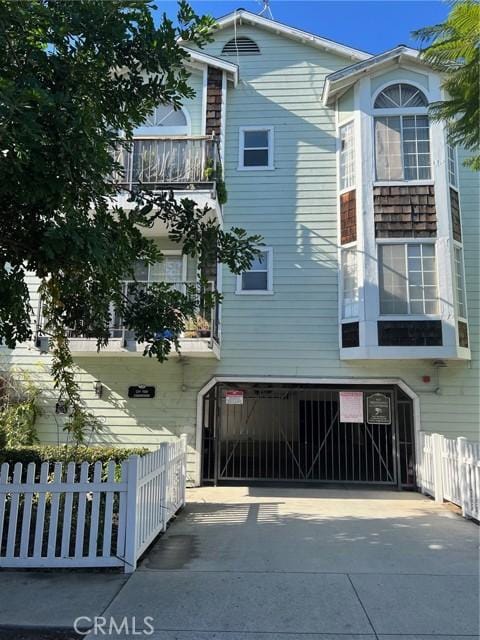 1775 Freeman 203, Long Beach CA 90804 for Sale
