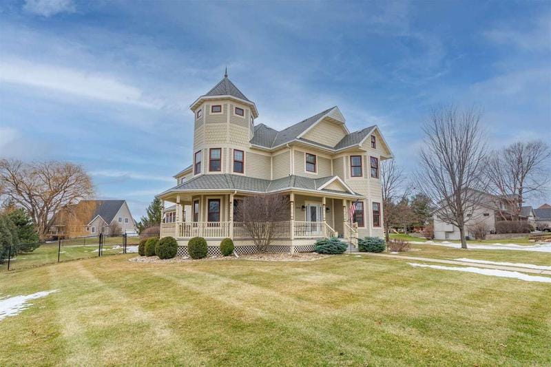 2908 Wellington, Cedar Falls, IA 50613  623278841 for Sale