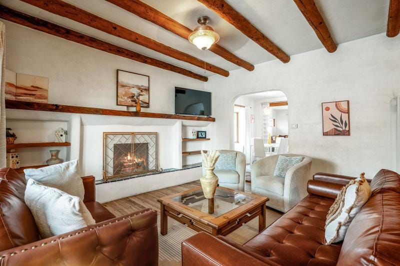 Santa Fe, Santa Fe County, NM House for sale Property ID: 418769945
