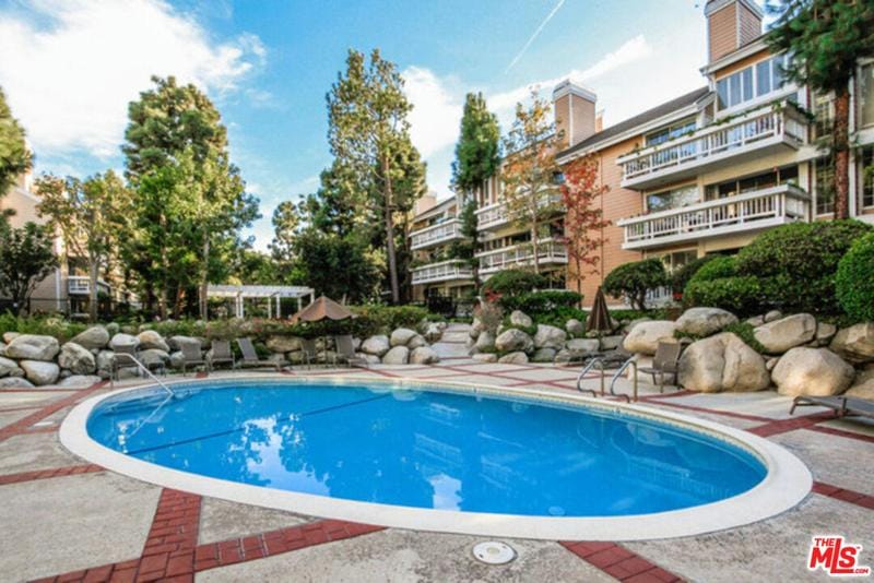 4338 REDWOOD AVE # B-201, Marina Del Rey, CA 90292 Condominium For Sale  MLS# 24-352301