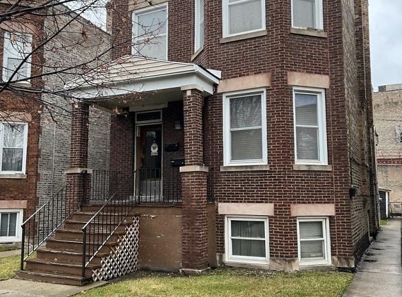 5618 22nd Pl #1 - Cicero, IL 60804 - Home For Rent