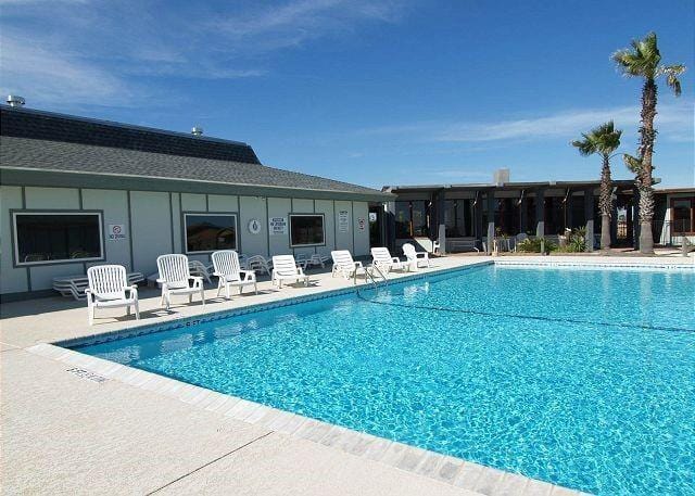 1319 S Eleventh St #102, Port Aransas, TX 78373 for Sale