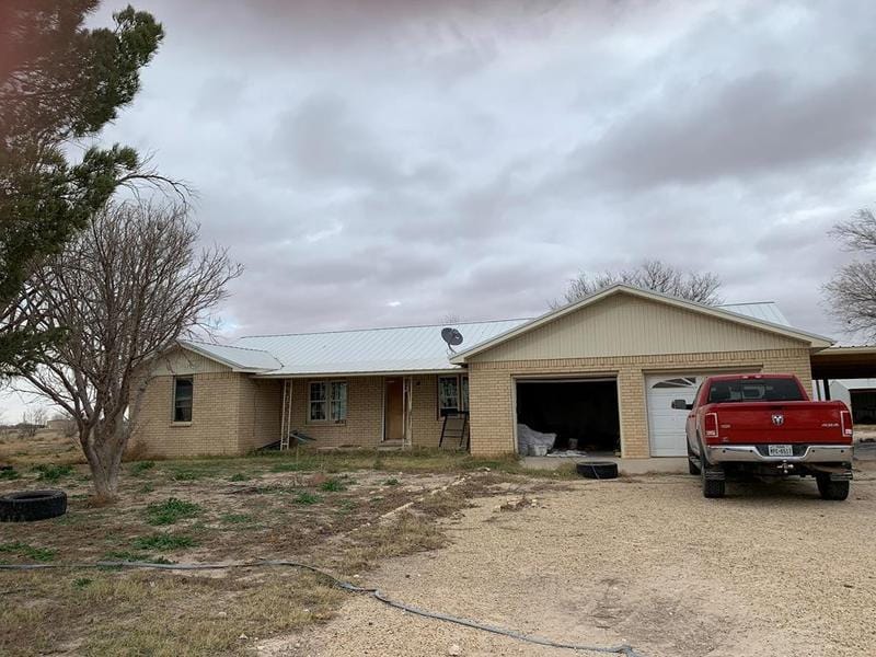 247 County Rd 421, Seminole, TX 79360 for Sale