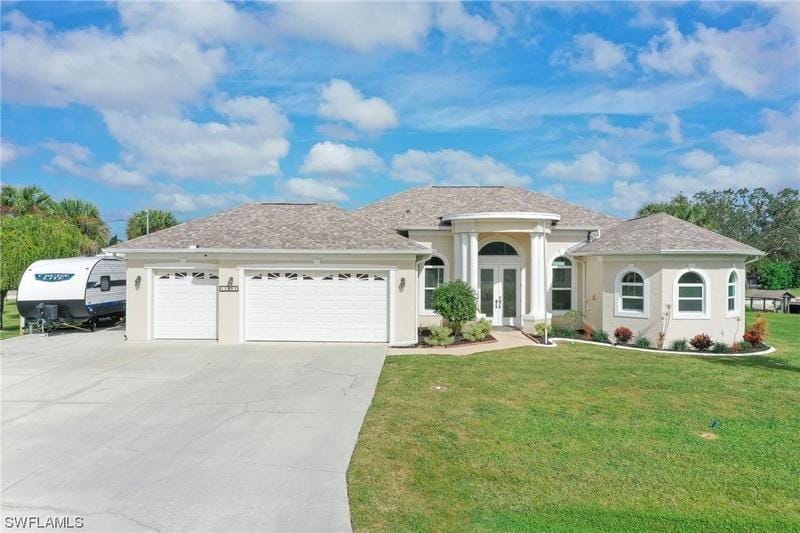 Fort Myers, Lee County, FL Lakefront Property, Waterfront Property, House for sale Property ID: 418780790