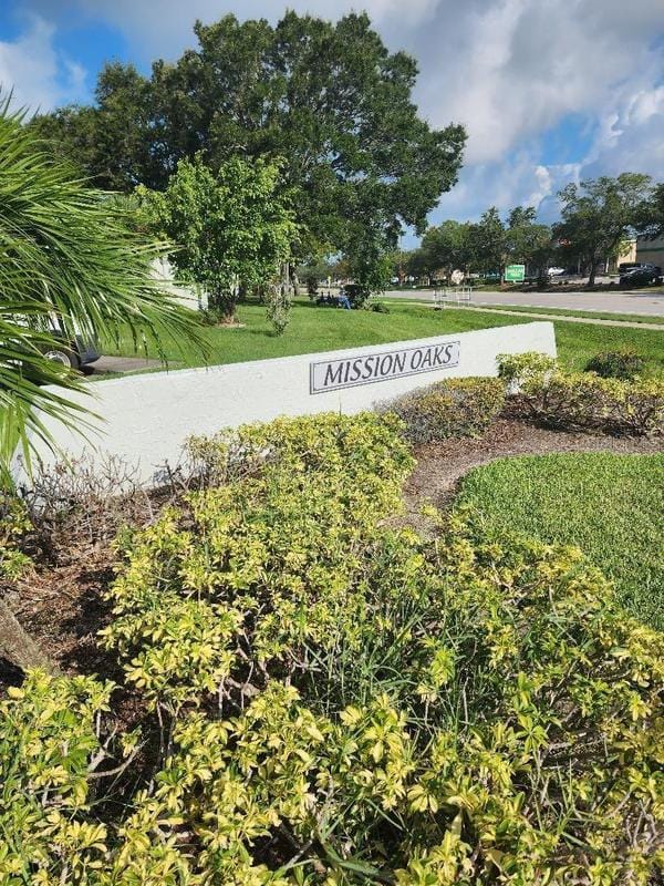 13712 Mission Oaks Blvd, SEMINOLE, FL 33776  MLS# U8212598 for Sale