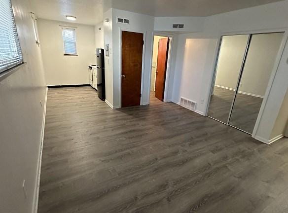 4201 Rocky River Dr unit 3 - Cleveland, OH 44135 - Home For Rent