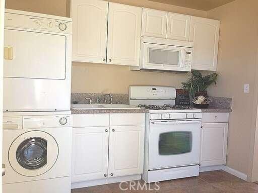 6688 Yucca Avenue, 29 Palms, CA 92277  624599559 for Sale