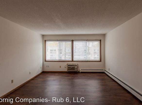 3033 James Ave S - Minneapolis, MN 55408 - Home For Rent