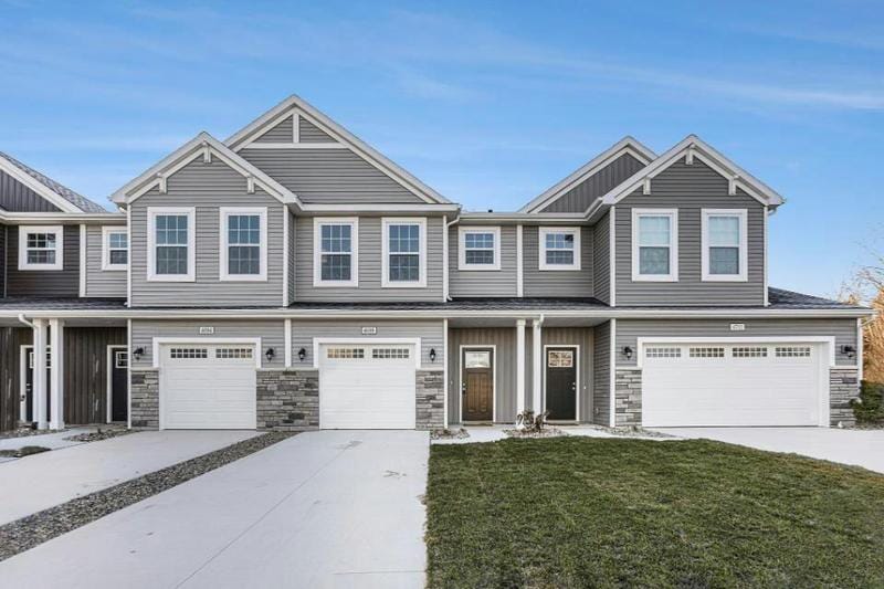 4682 GLEN HAVEN DRIVE SE, Kentwood, MI 49512 Condominium For Sale  MLS# 24003742