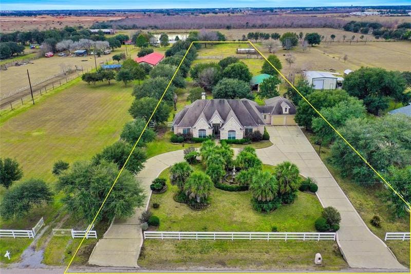 30611 Waller Spring Creek Rd, Waller, TX 77484 for Sale