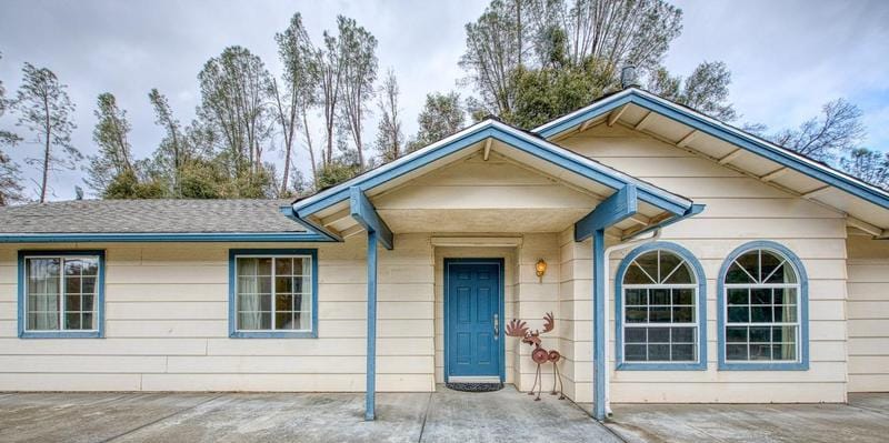 49149 Vinnard Drive, Coarsegold, CA 93614 for Sale