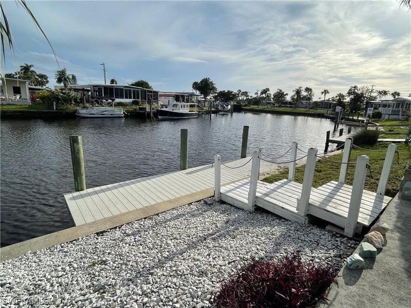 North Fort Myers, Lee County, FL Lakefront Property, Waterfront Property, House for sale Property ID: 418780506
