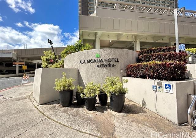 410 Atkinson Drive 1127, Honolulu HI 96814 for Sale