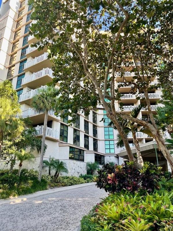 1121 Crandon Blvd #E306, Key Biscayne, FL 33149 - MLS A11451192 for Sale