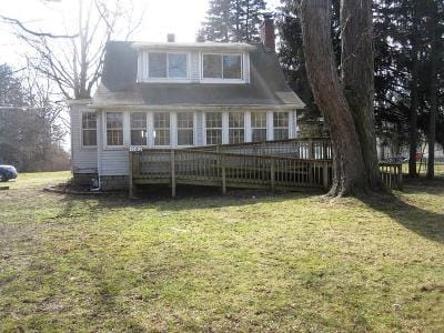 E Hurd Rd for Sale