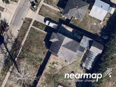 E Claiborne Sq for Sale