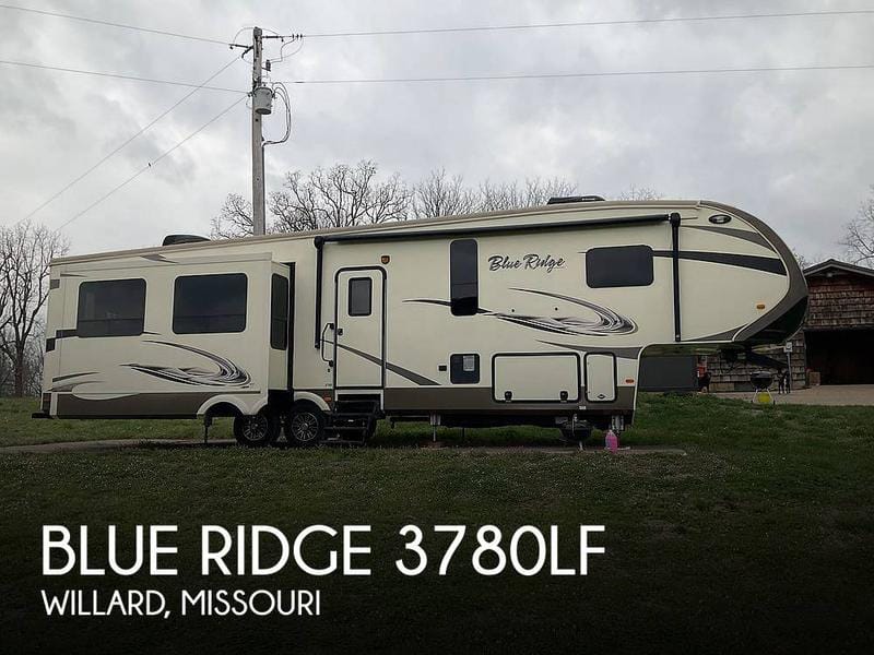 Forest River Blue Ridge 3780lf Fifth Wheel 2017 for Sale