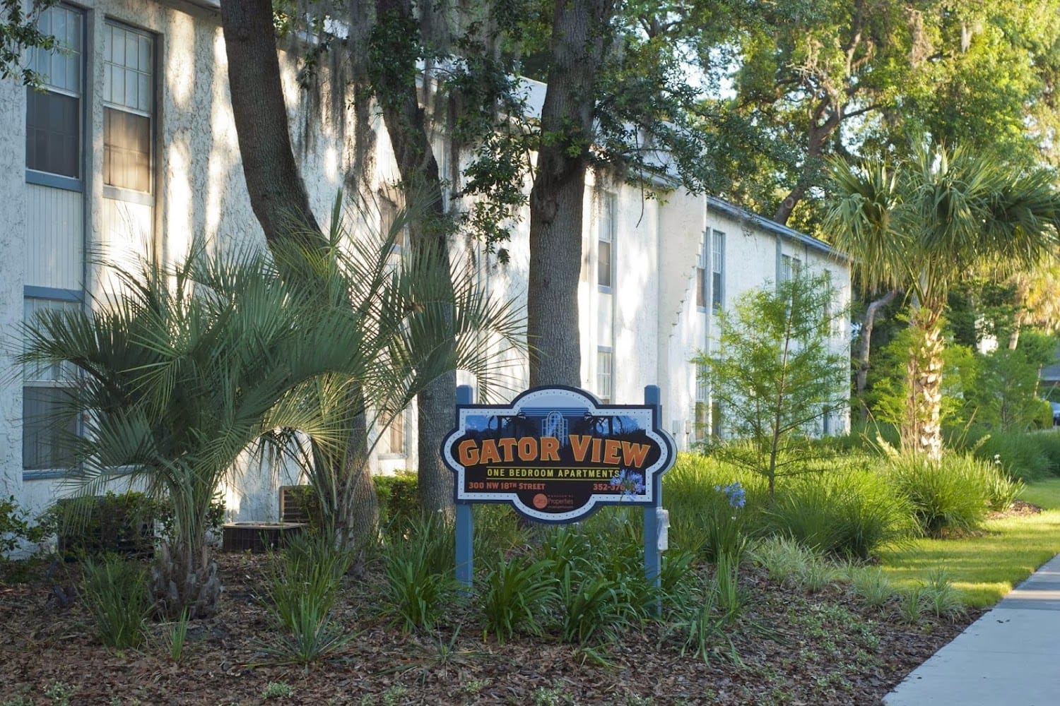 Whiskers Hollow