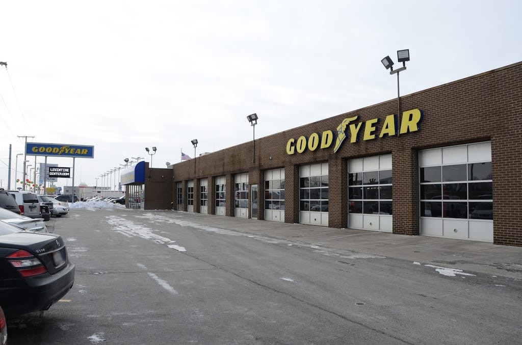 Levin Tire & Service Center - Highland