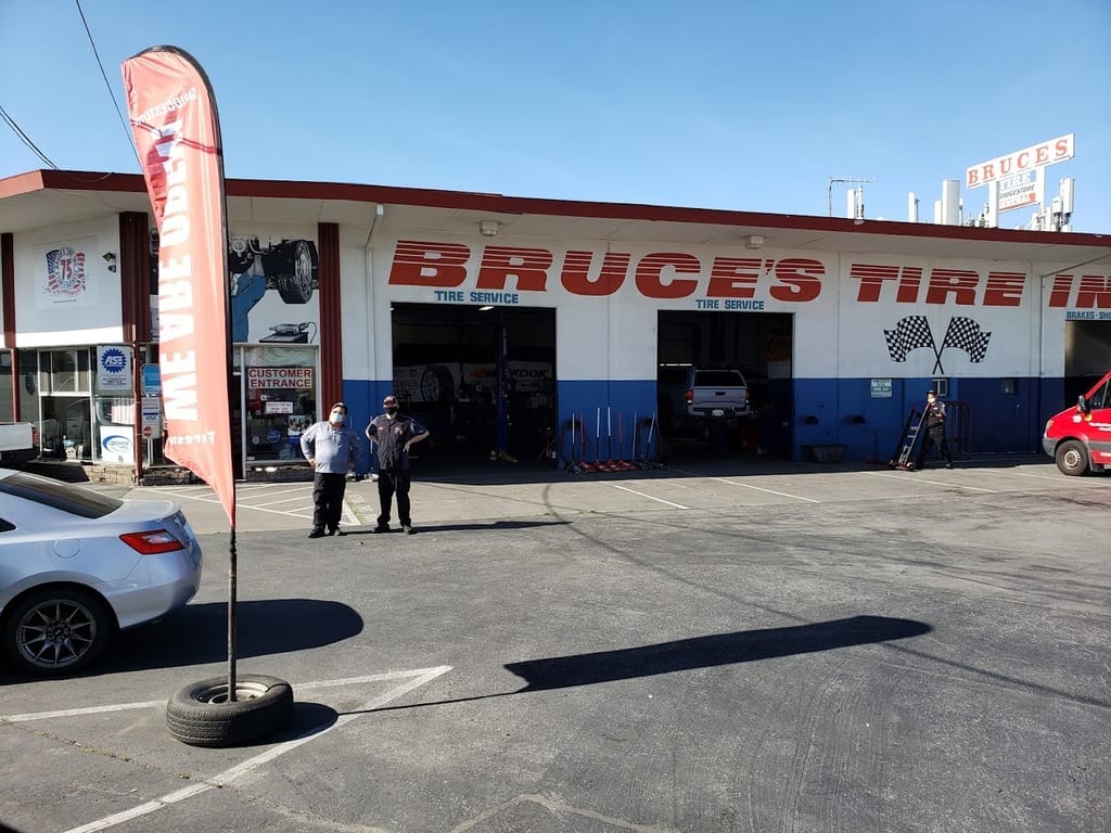 Bruce's Tire & Auto Service - N. 10th St