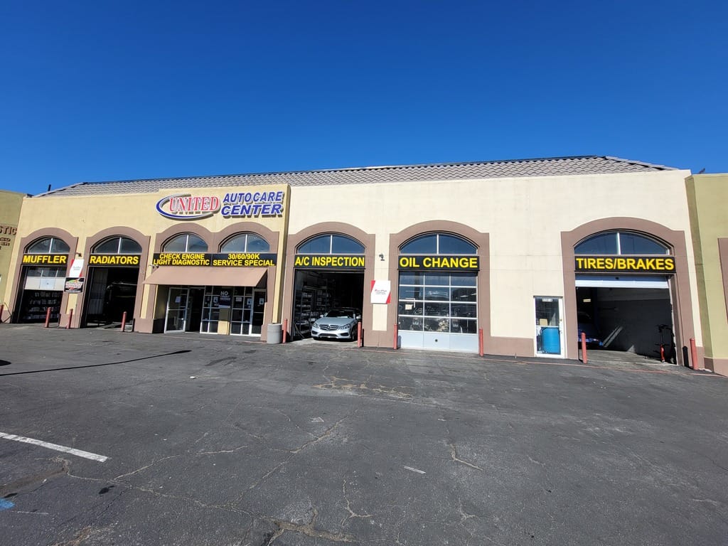 United Auto Care Center