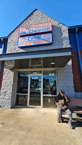 Express Oil Change & Tire Engineers - Enterprise