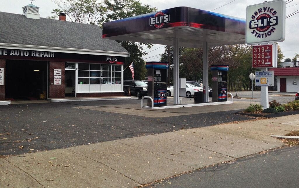Eli's Service Station