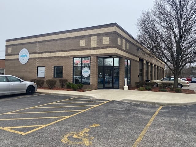 Annie's Auto - Parma Heights