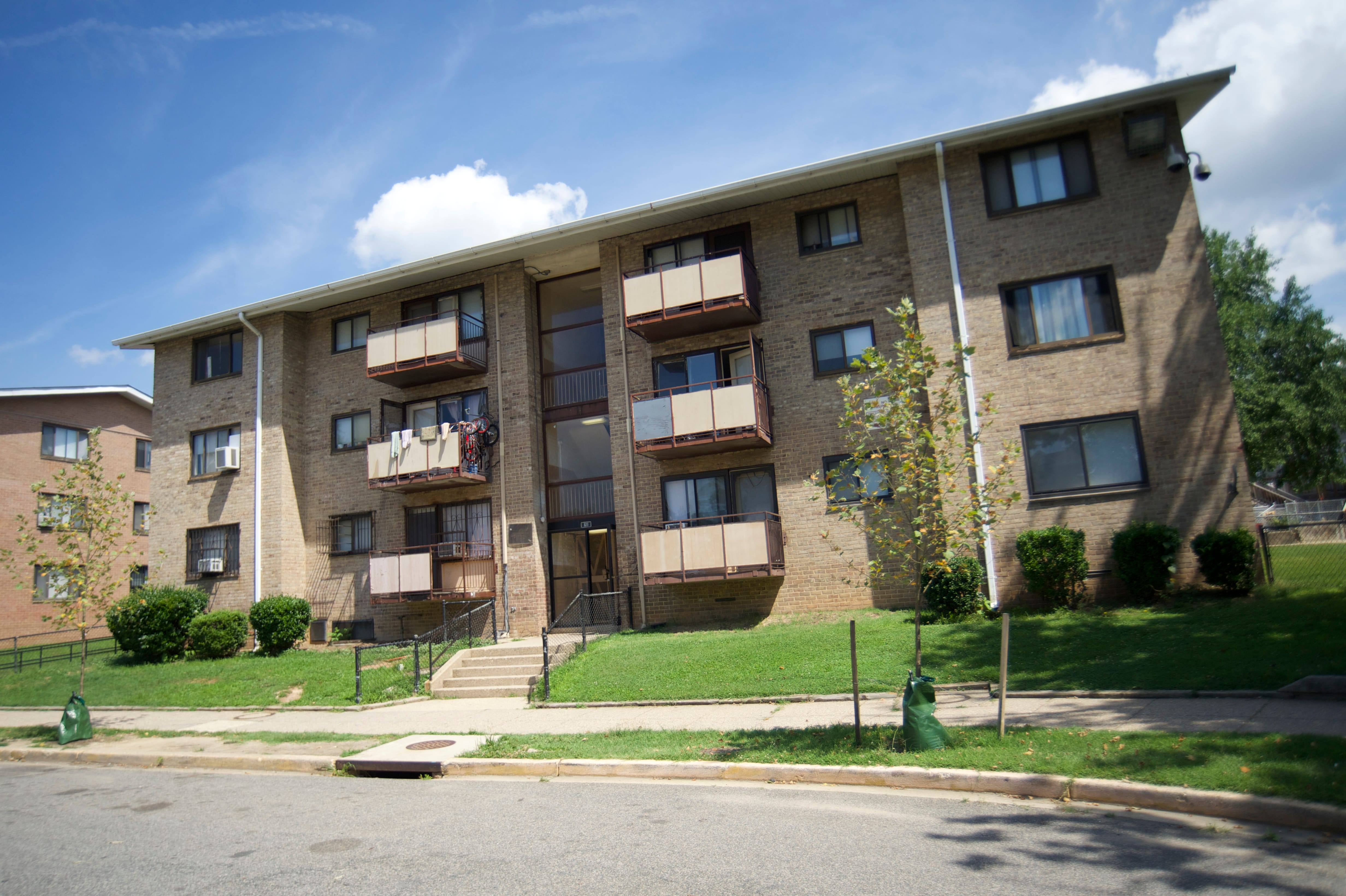 Park Morton Apartments