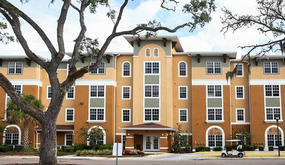 Oaks at Riverview