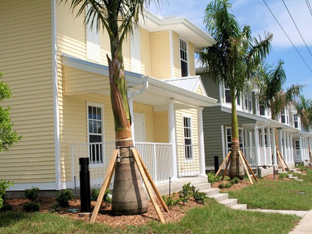 Gulf Breeze Apartments